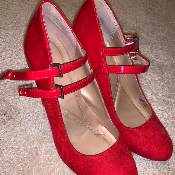 Style & Co Cherry Red Heels 🍒 - Picture 5 of 7